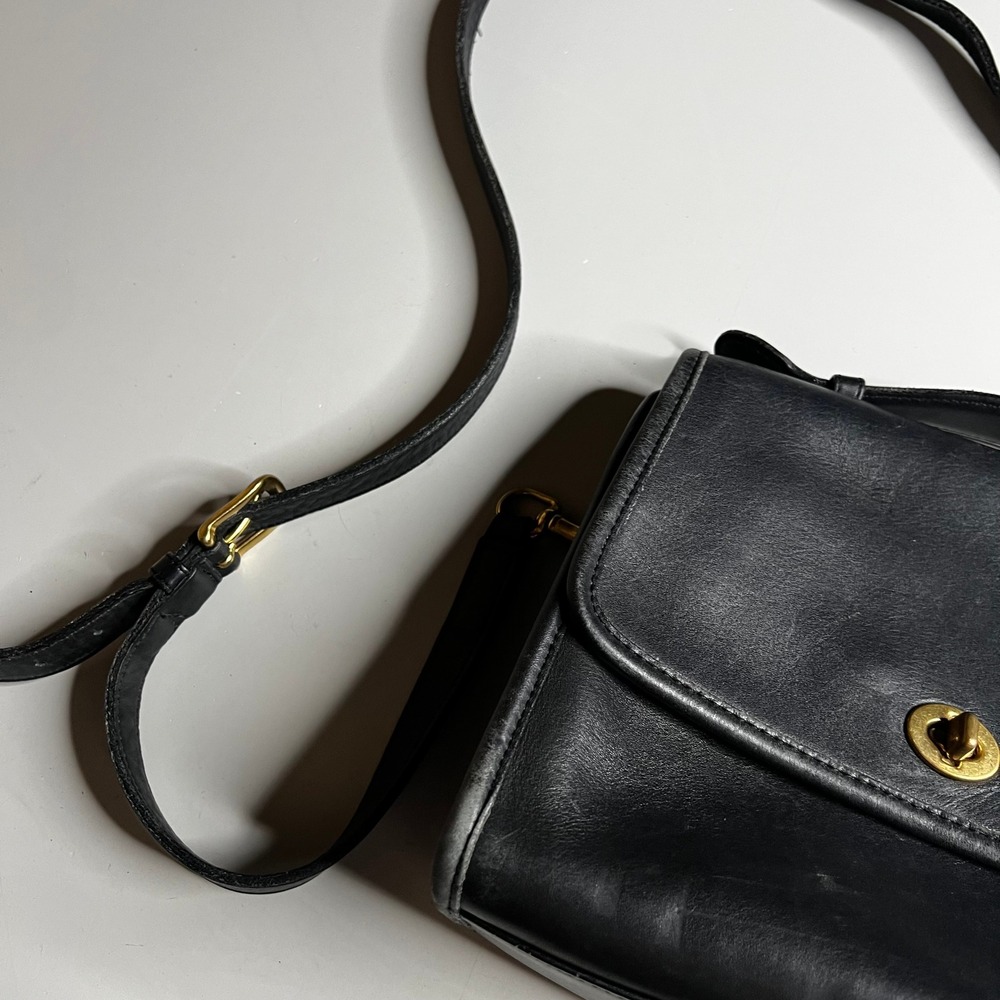 Vintage Coach Regina Bag 9983 Black Leather Crossbody Turnlock Top Handle USA - Picture 9 of 11